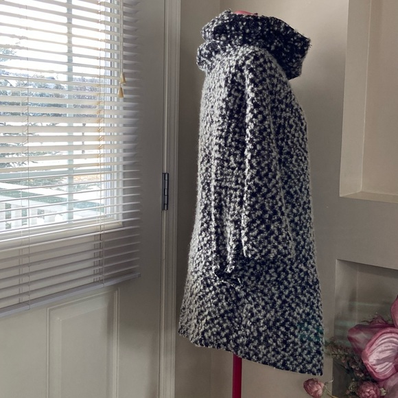 Nally and Millie woman grey, black cape style turtleneck sweater. One size. Used - Picture 7 of 8